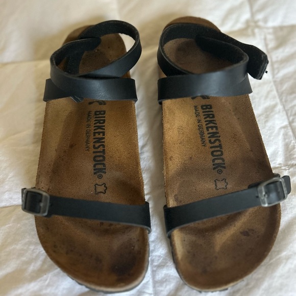 Birkenstock Daloa Sandals - Picture 1 of 3
